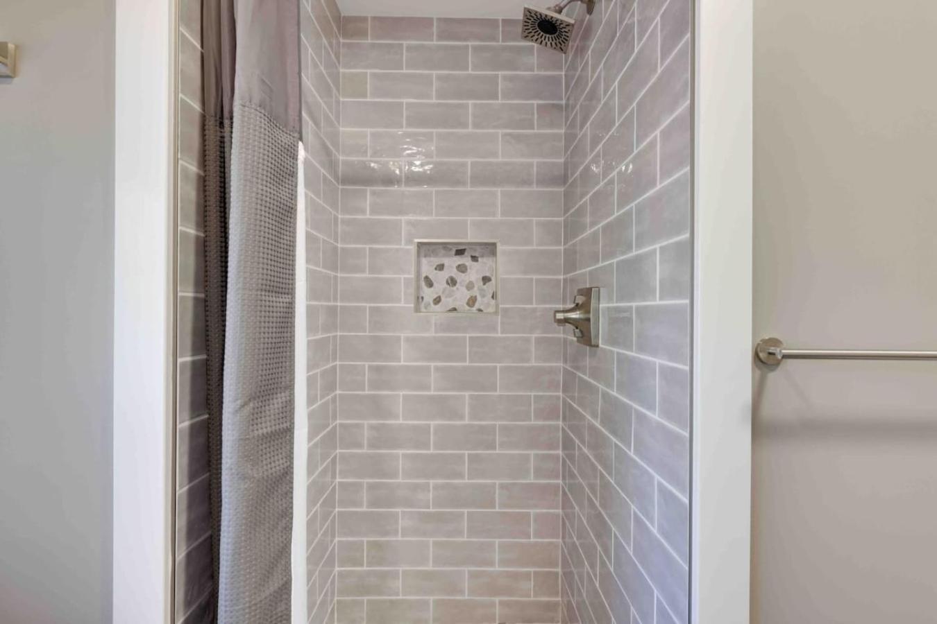 Luxury Modern 6br Pocono Near Attractions *
